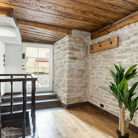 Toompea Castle Hideaway * Reval