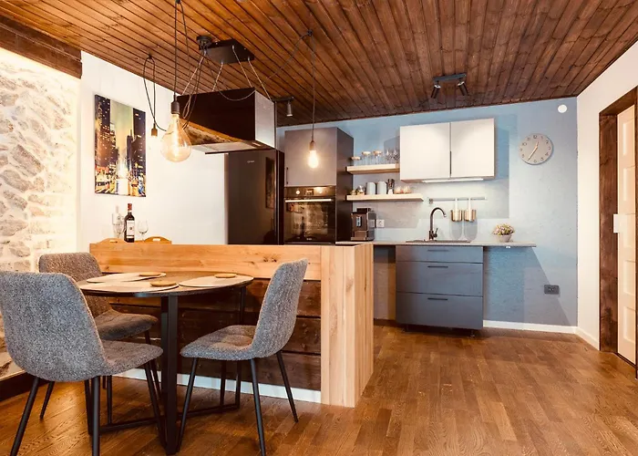 Toompea Castle Hideaway * Таллин