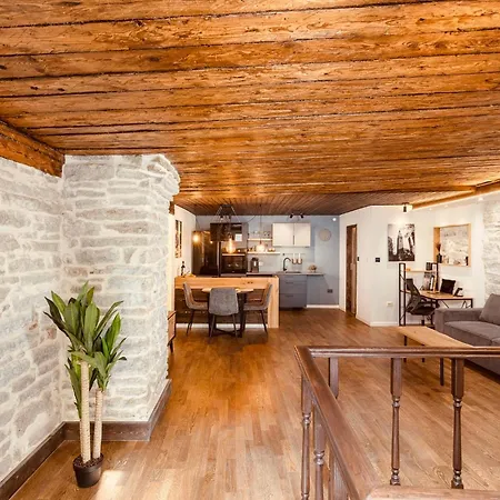شقة Toompea Castle Hideaway